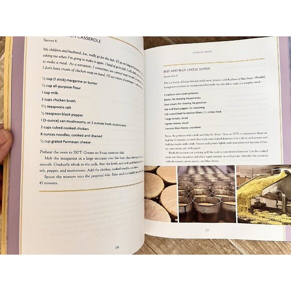 Amish Cooks Family Favorite Recipes Lovina Eicher Cookbook Illustrated Hardback - Picture 5 of 11